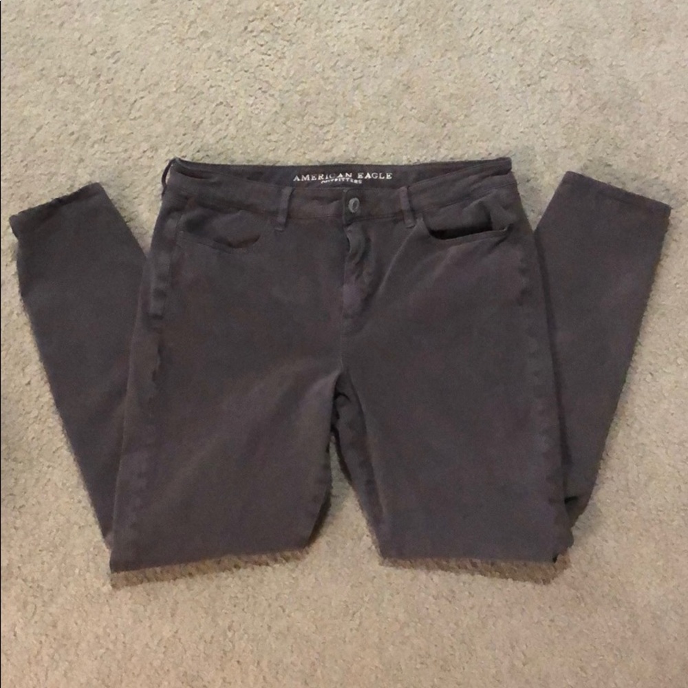 Gray American Eagle skinny jeggings